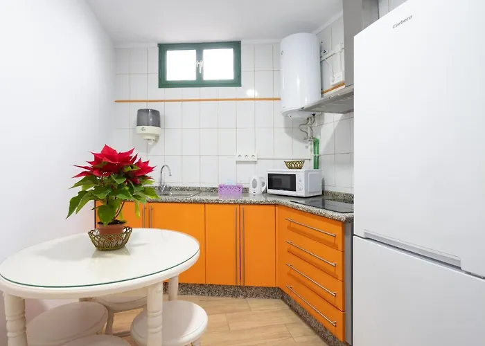 La Esperanza Downtown 3 Bd *