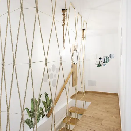 La Esperanza Downtown 3 Bd