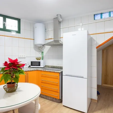 La Esperanza Downtown 3 Bd *